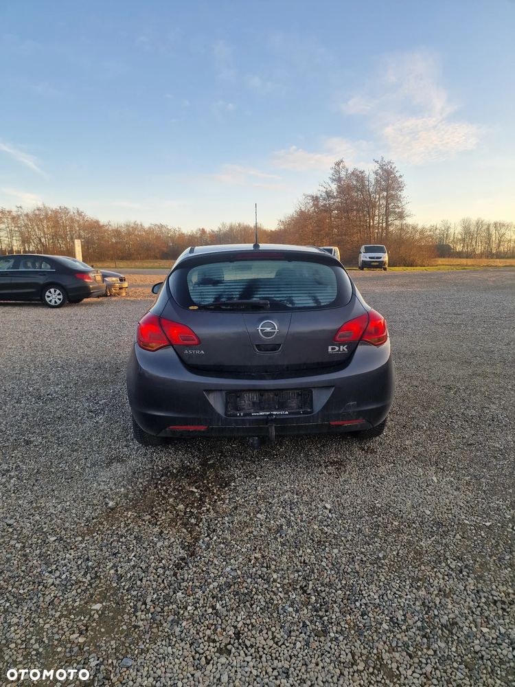 Opel Astra - 5