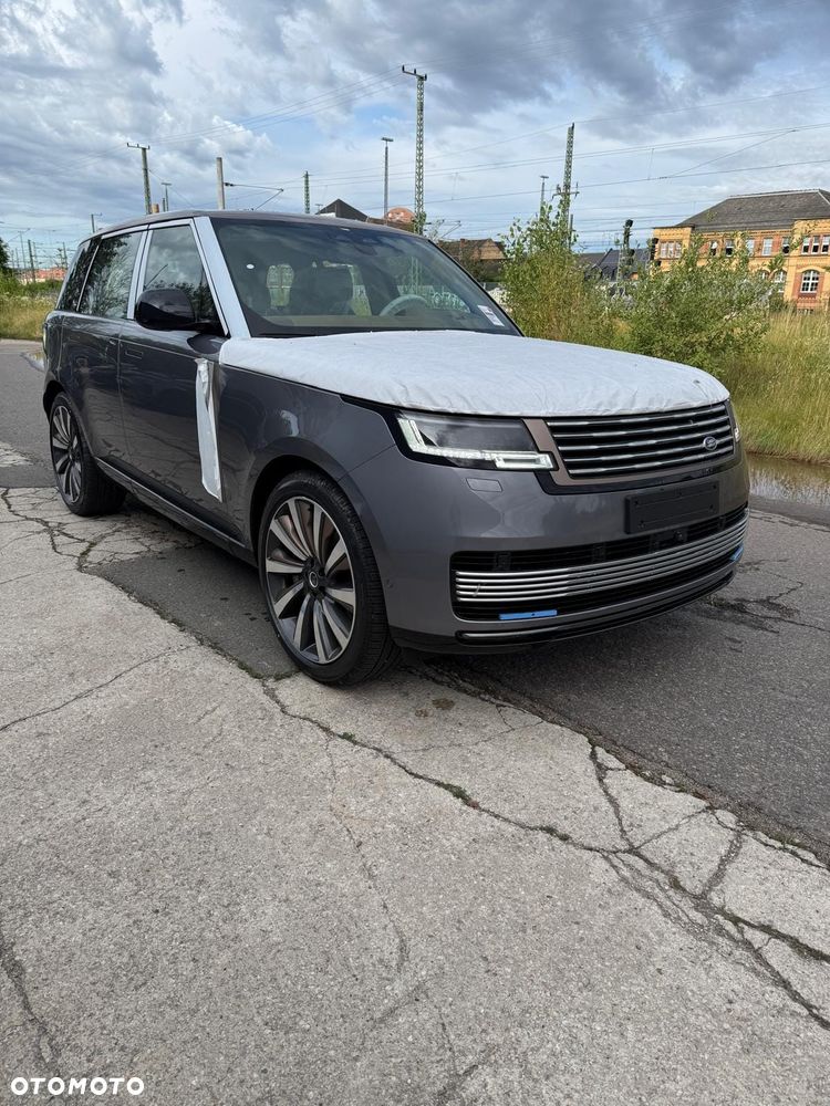 Land Rover Range Rover 4.4 V8 P615 mHEV LWB SV - 1