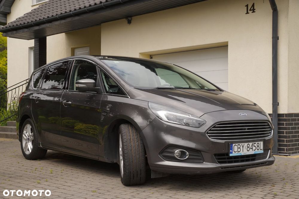 Ford S-Max 2.0 TDCi Titanium - 1