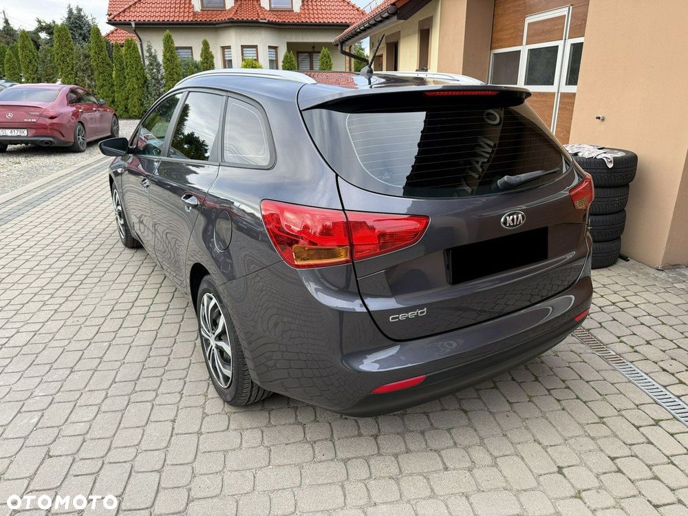Kia Ceed 1.4 CVVT Edition 7 - 9