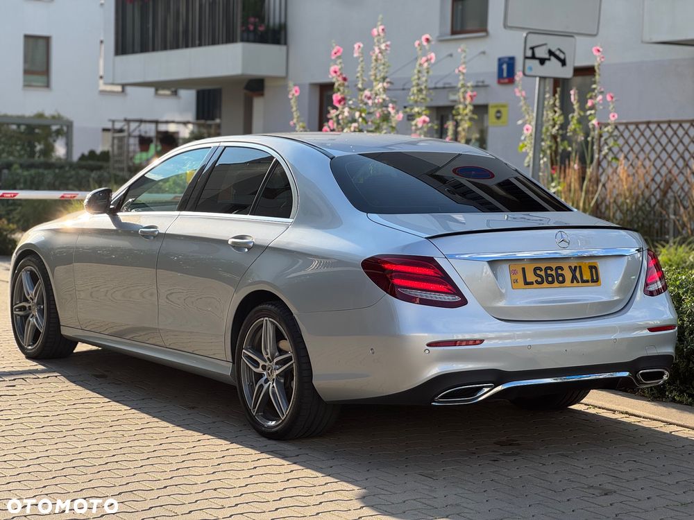 Mercedes-Benz Klasa E 220 d AMG - 4