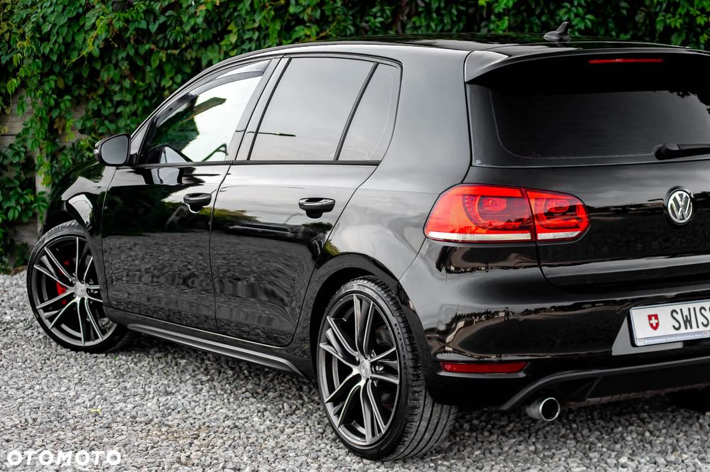 Volkswagen Golf 2.0 GTI - 9