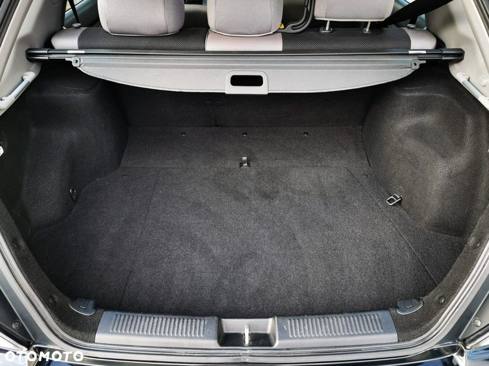 Subaru Impreza SW 2.0 RS - 28