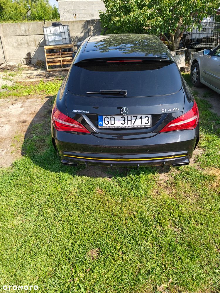 Mercedes-Benz CLA - 2