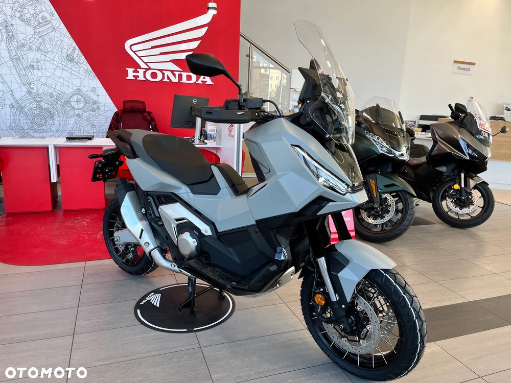 Honda X-ADV - 1