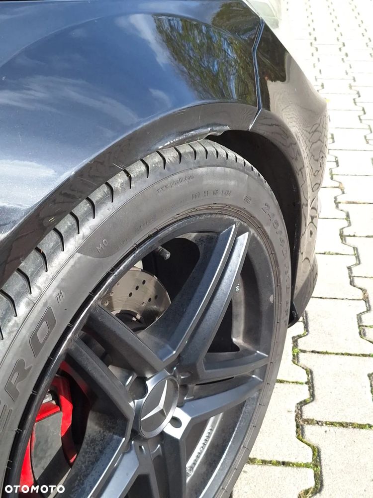 Mercedes-Benz Klasa C 180 CGI BlueEFFICIENCY Avantgarde - 16