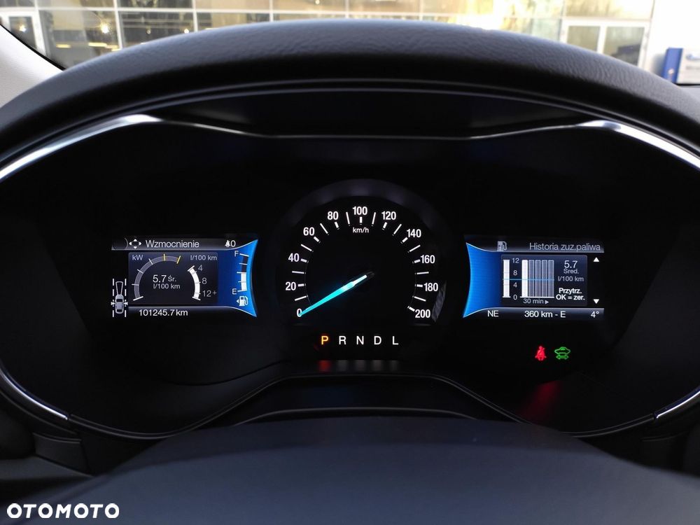 Ford Mondeo 2.0 Hybrid Titanium - 12