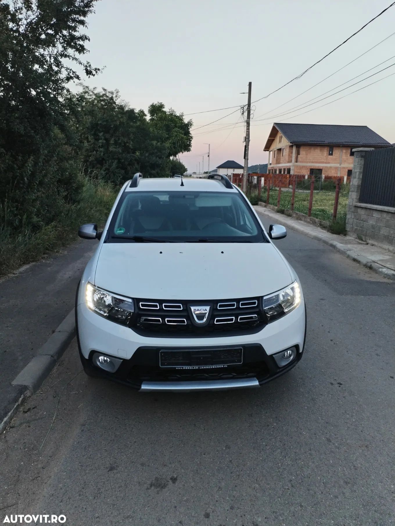 Dacia Sandero Stepway 0.9 TCe Ambiance - 1