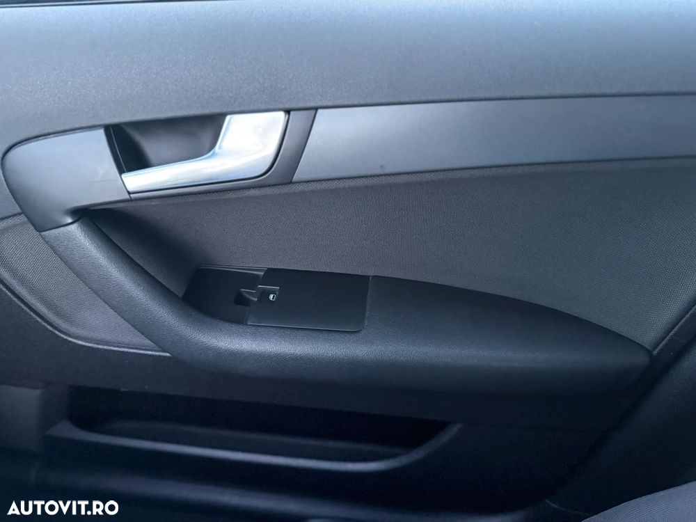 AUDI A3 Sportback 2010 — imagine 31