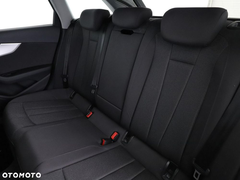 Audi A6 Avant 2.0 TDI Ultra - 18