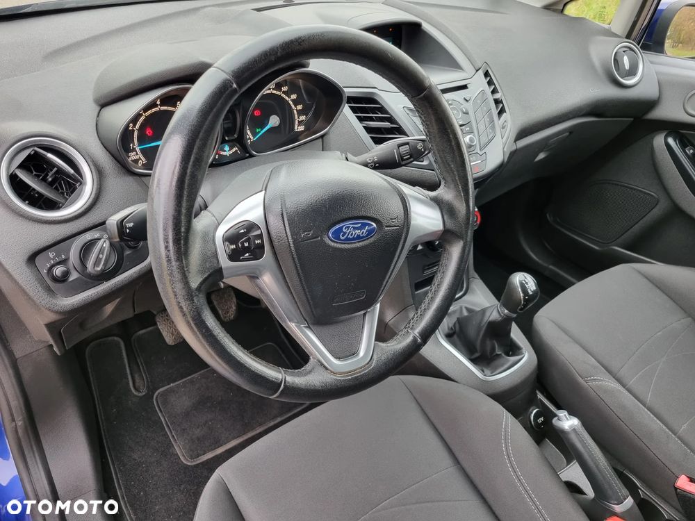 Ford Fiesta 1.25 Champions Edition - 18
