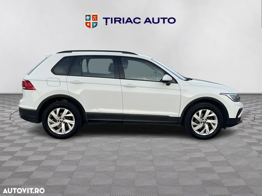 Volkswagen Tiguan - 7