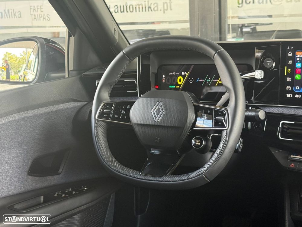 Renault 5 E-Tech 52 kWh Techno Autonomia Conforto - 35