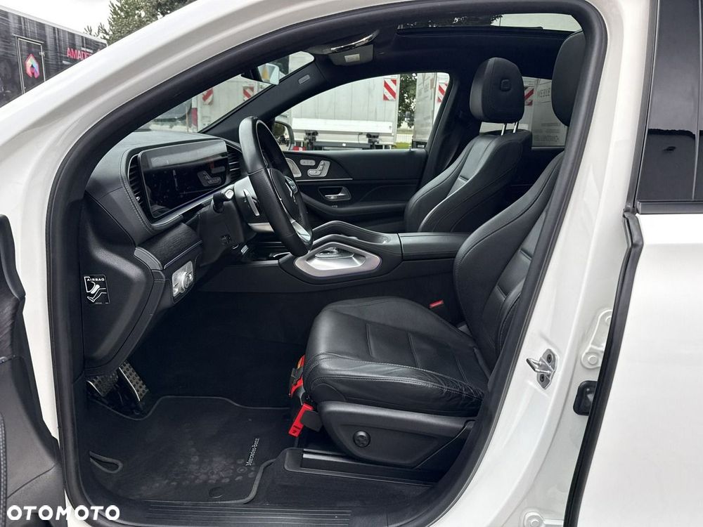 Mercedes-Benz GLE 300 d 4Matic 9G-TRONIC AMG Line - 11