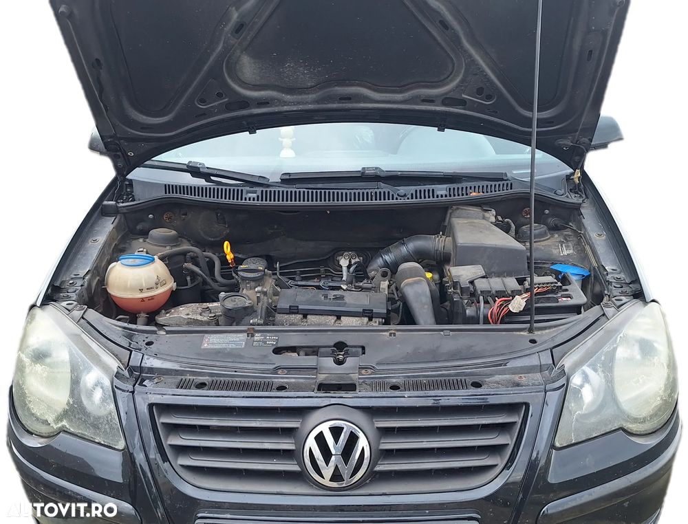 Volkswagen Polo - 13