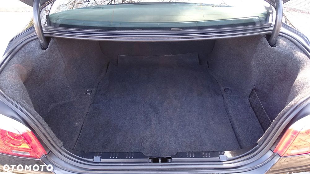 BMW Seria 5 525d - 9