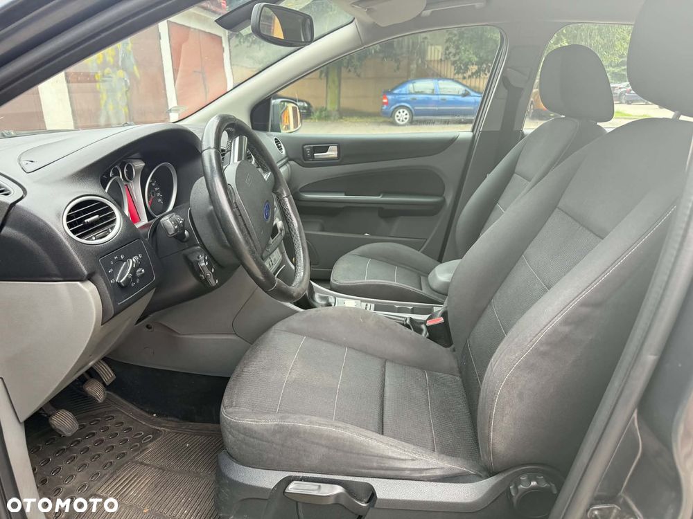 Ford Focus 1.6 16V Titanium - 3