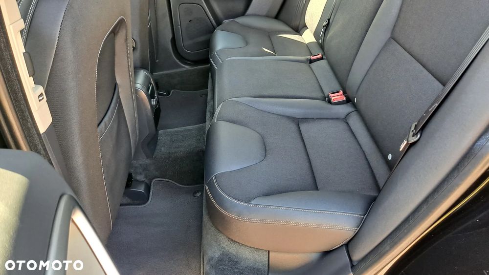 Volvo XC 60 - 25