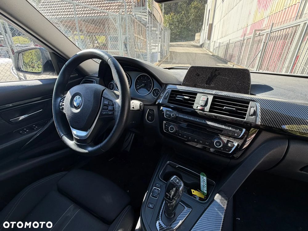 BMW Seria 3 320d - 11