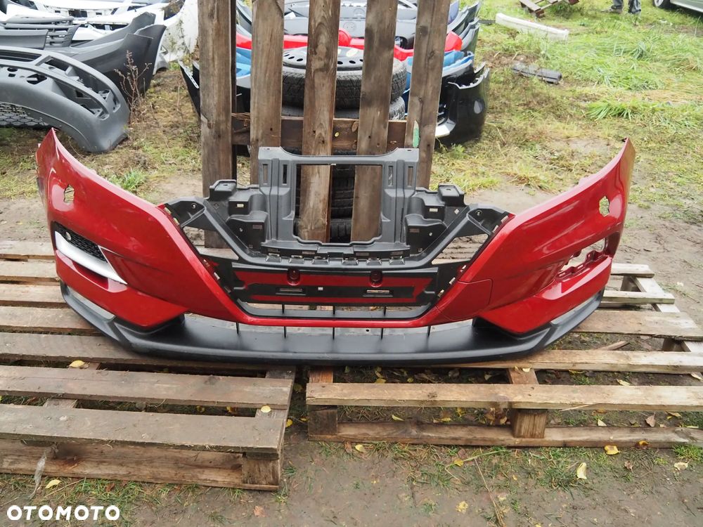 Zderzak przód przedni Nissan Qashqai II Lift