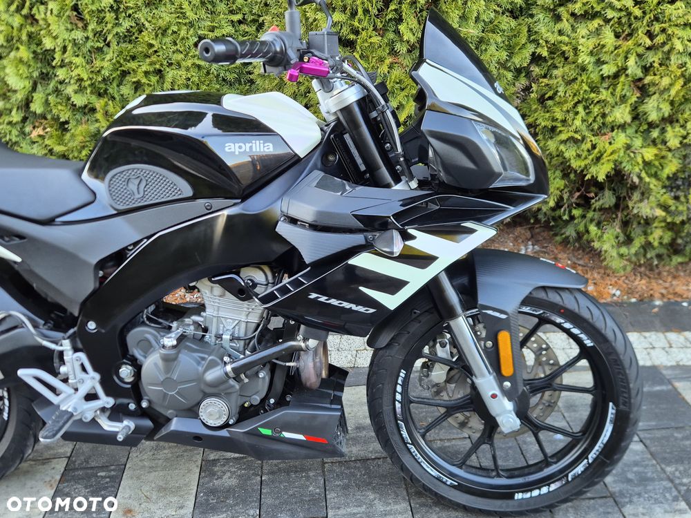 Aprilia Tuono - 12