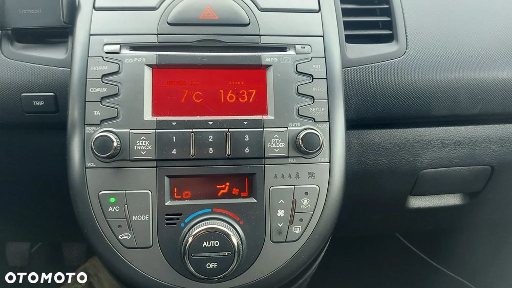 Kia Soul 1.6 CVVT White Collection - 24