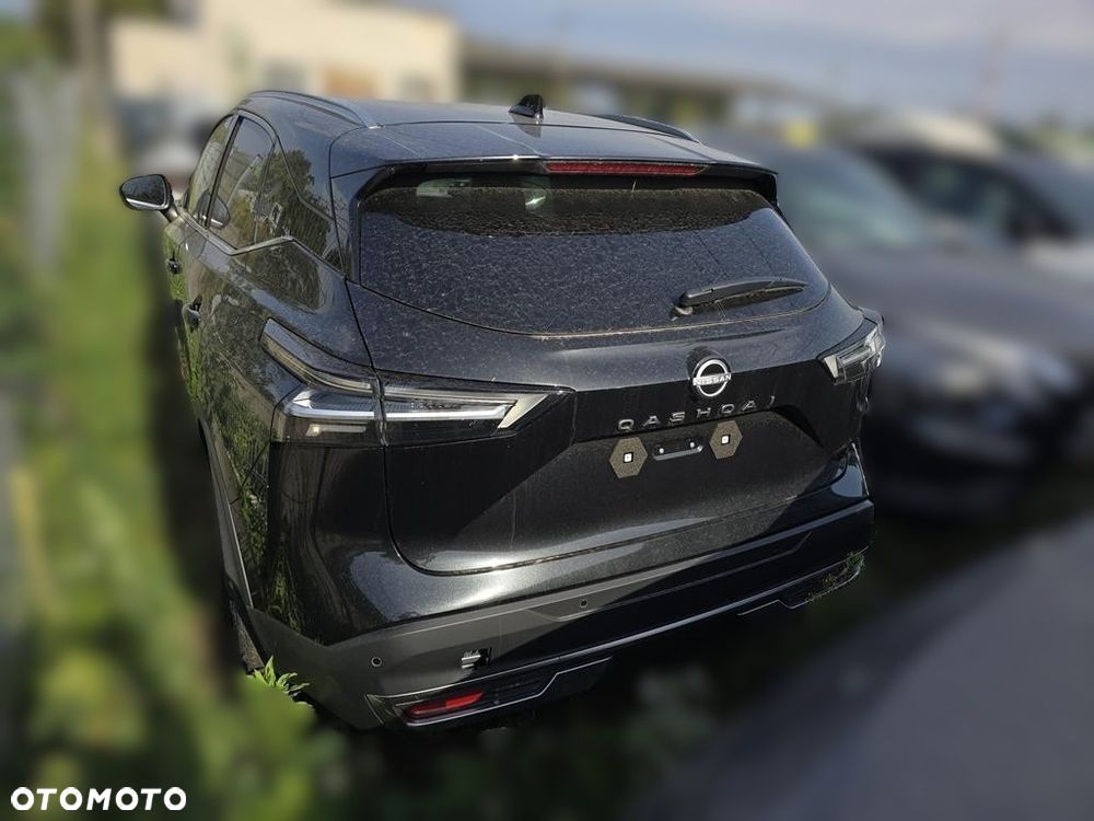 Nissan Qashqai 1.3 DIG-T MHEV N-Connecta Xtronic - 4