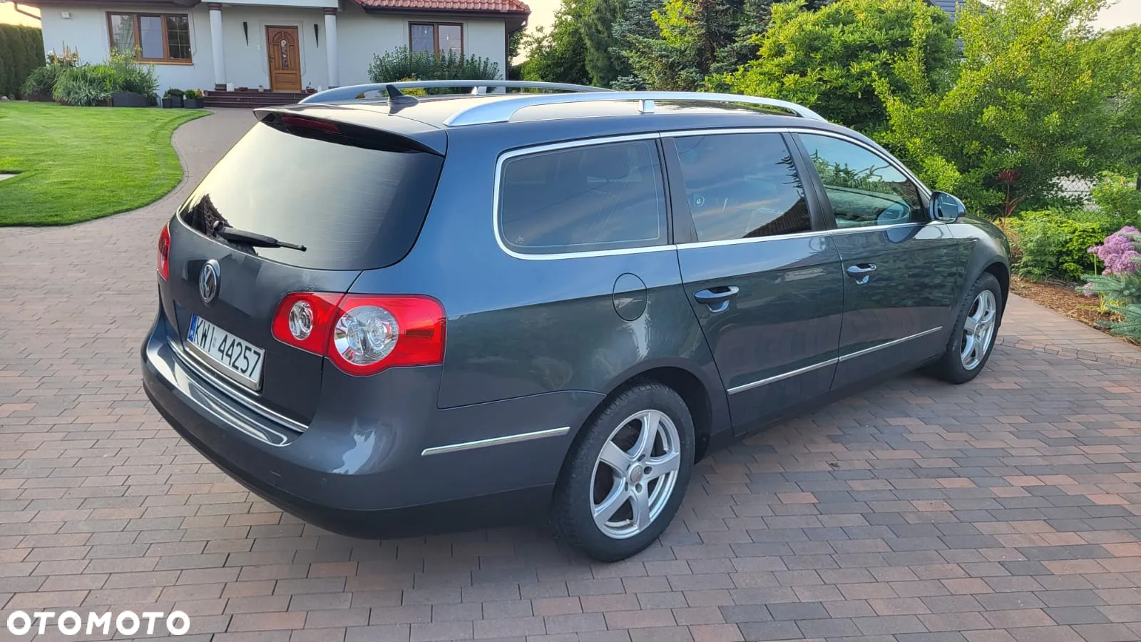Volkswagen Passat 2.0 TDI Highline - 2