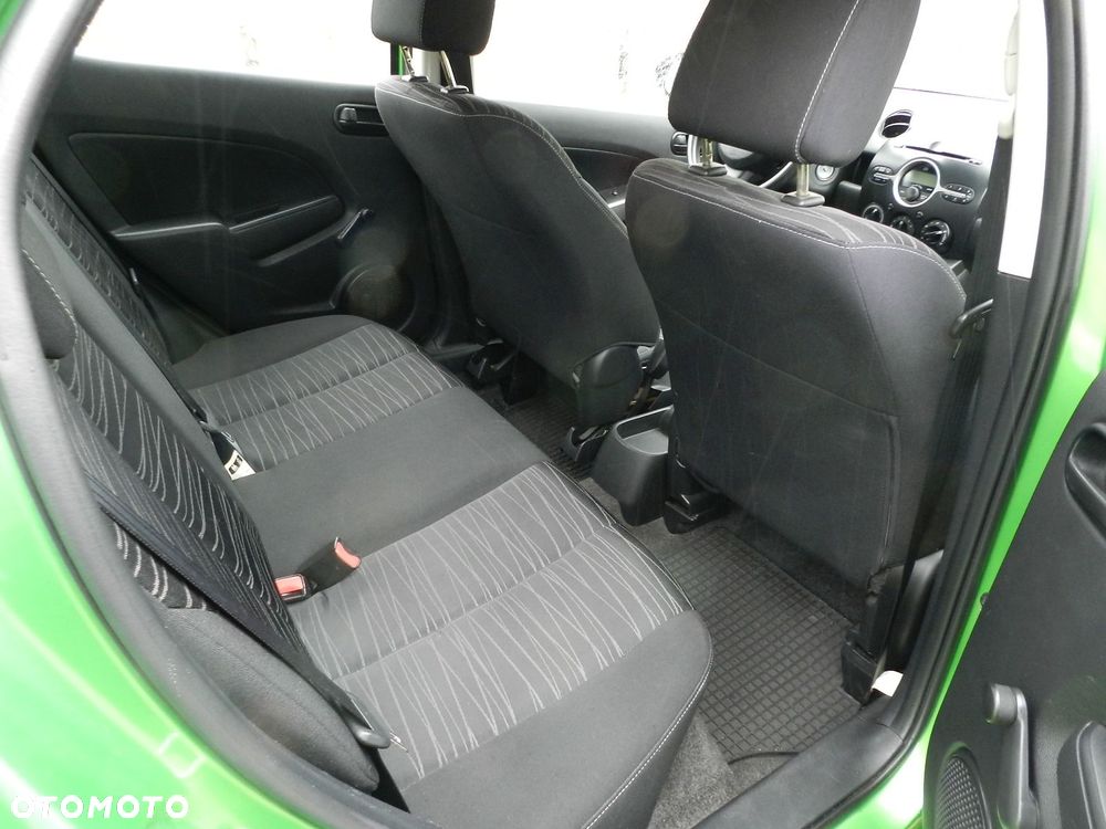 Mazda 2 - 12