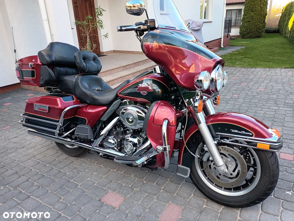 Harley-Davidson FLHTCU Ultra - 1