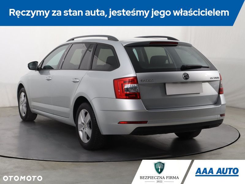 Skoda Octavia - 6