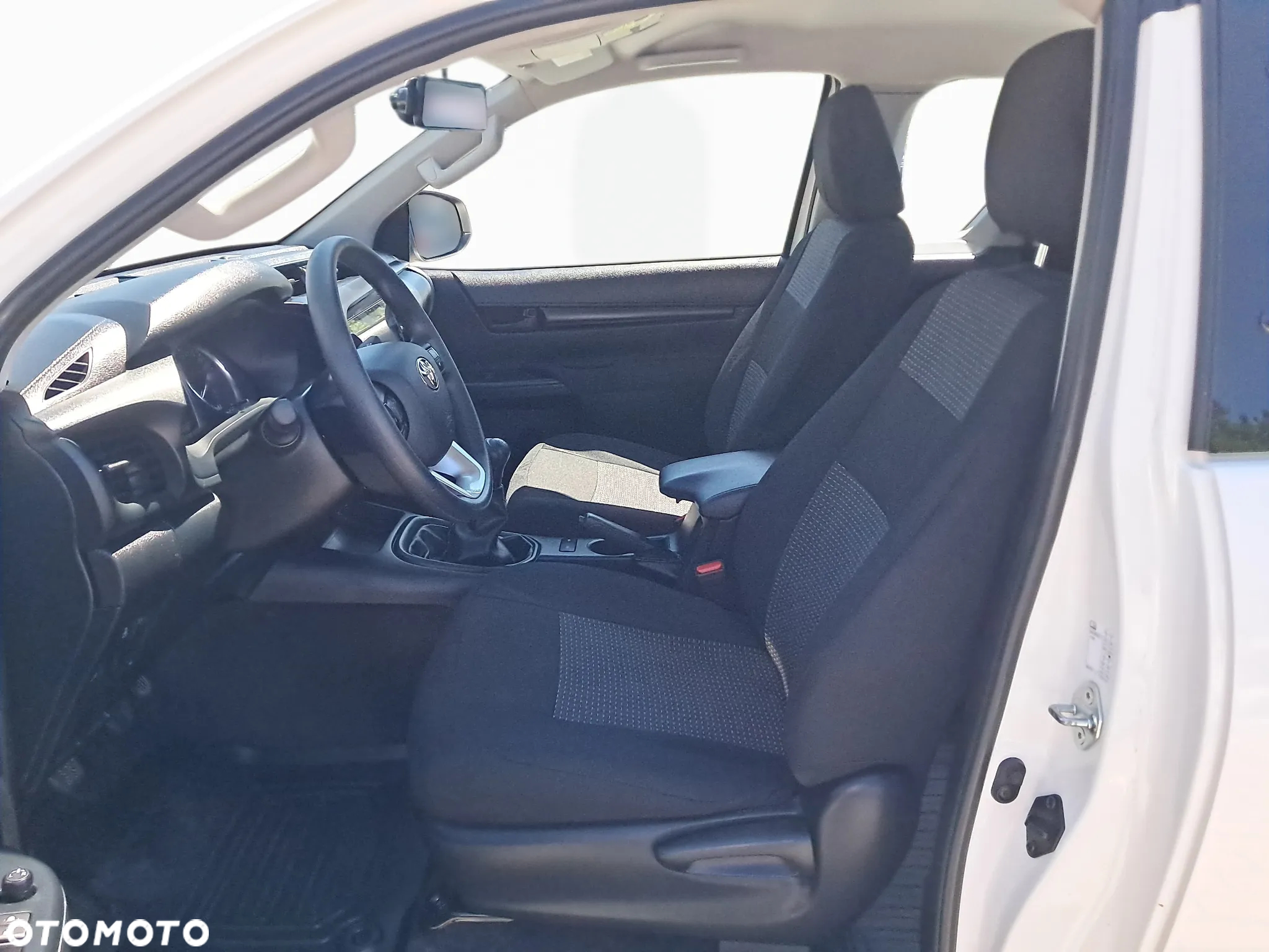 Toyota Hilux 2.4 D-4D Single Cab DLX 4x4 - 10