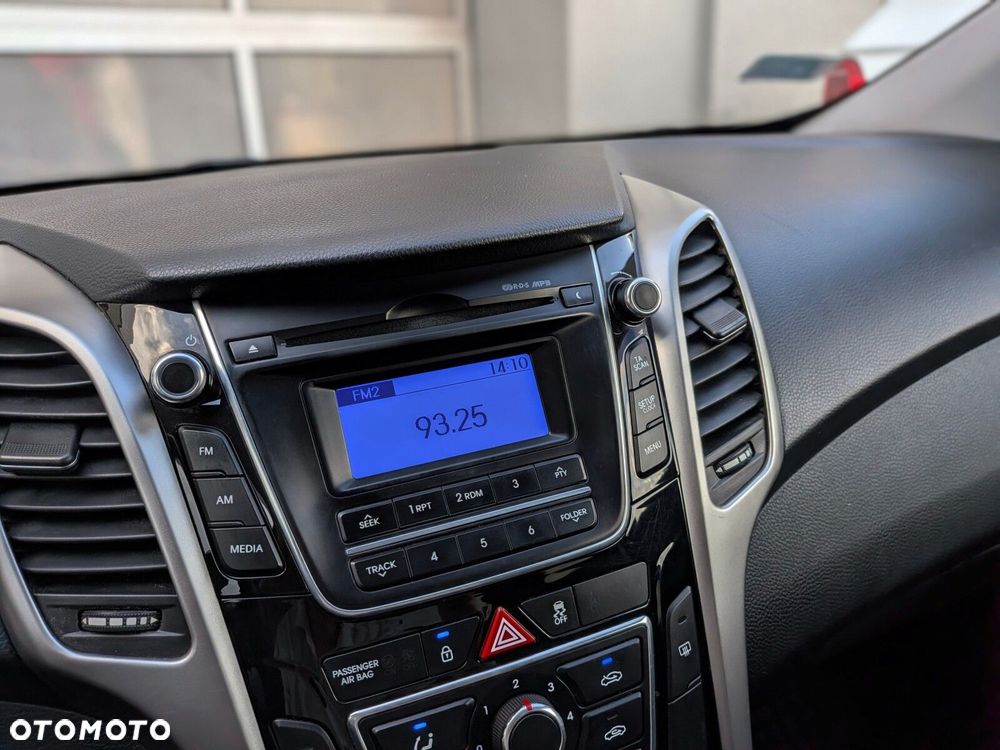 Hyundai i30 1.4 Classic + - 23