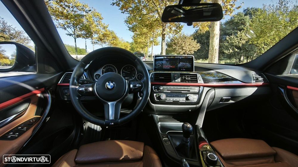 BMW 318 d Touring Line Sport Shadow - 47