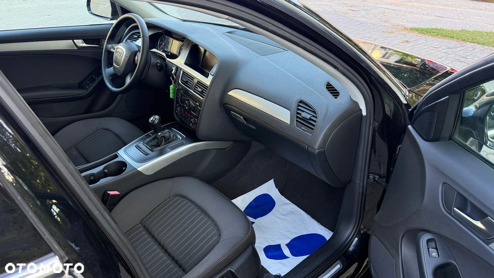 Audi A4 Avant 2.0 TDI - 30