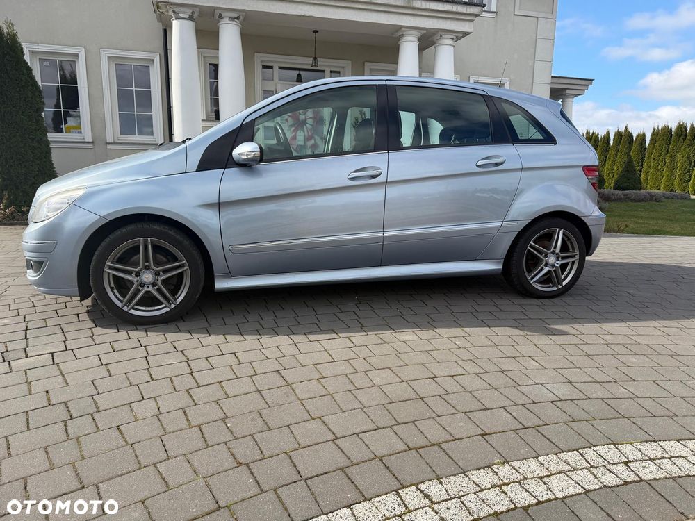Mercedes-Benz Klasa B 160 BlueEFFICIENCY SPORT EDITION - 13