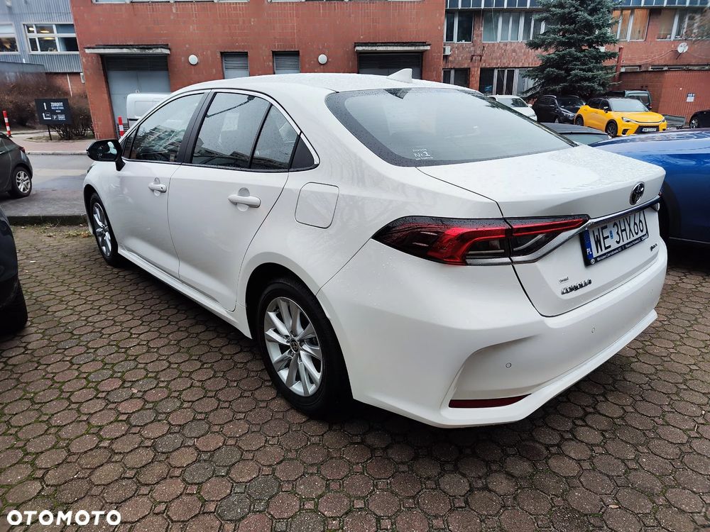 Toyota Corolla 1.8 Hybrid Comfort - 2