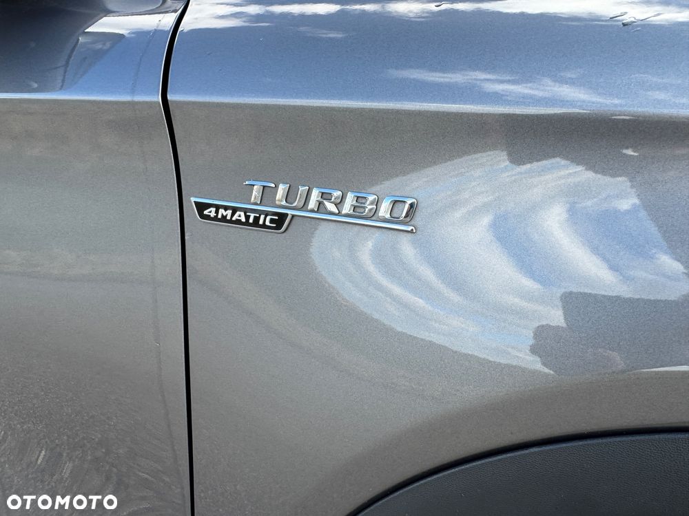 Mercedes-Benz GLA - 17