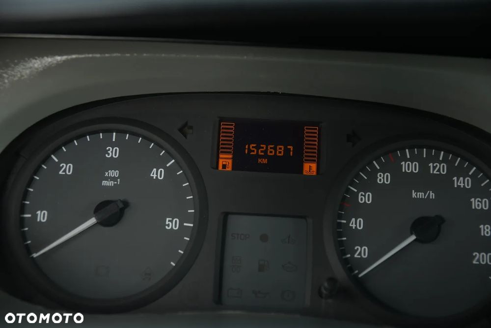 Opel Vivaro - 39
