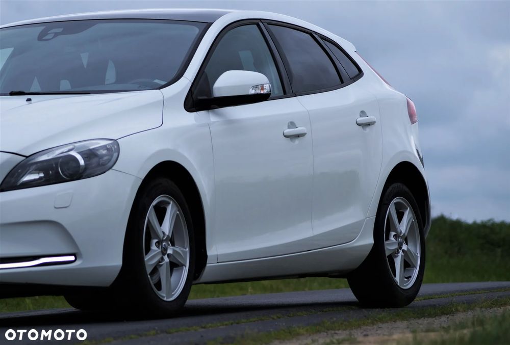Volvo V40 - 19