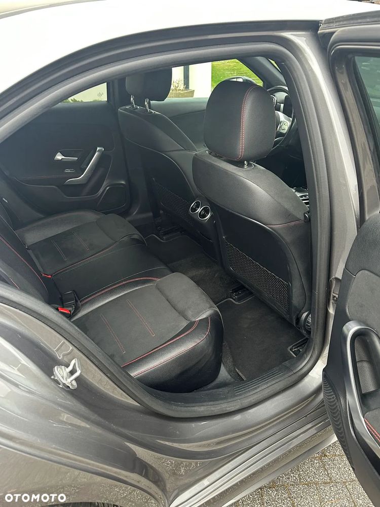 Mercedes-Benz Klasa A 200 AMG Line 7G-DCT - 6