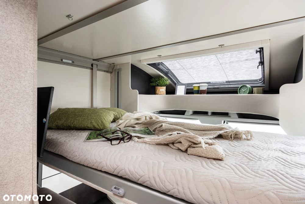 McLOUIS SLIM 339 UKŁAD ŁÓŻEK NIEMIECKICH GARAZ 6,69M 2.0 4 OSOBOWY - 14