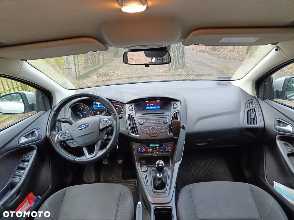 Ford Focus 1.5 TDCi Trend - 5