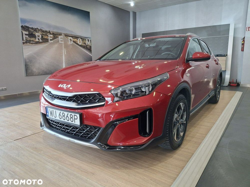 Kia XCeed 1.5 T-GDI M - 2