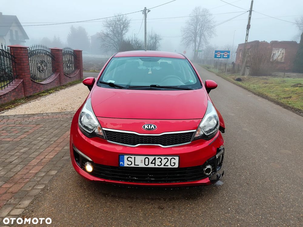 Kia Rio 1.4 M - 4