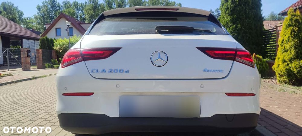 Mercedes-Benz CLA - 4