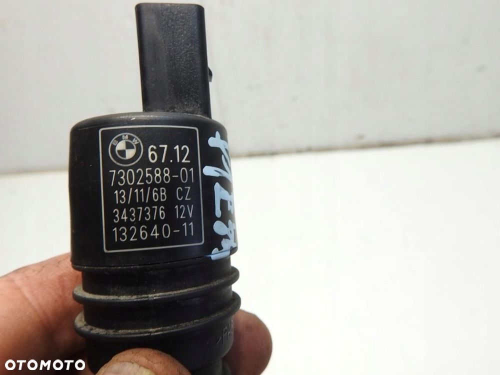 POMPKA SPRYSKIWACZA SZYBY CZOŁOWEJ BMW X1 E84 7302588 3437376 - 5