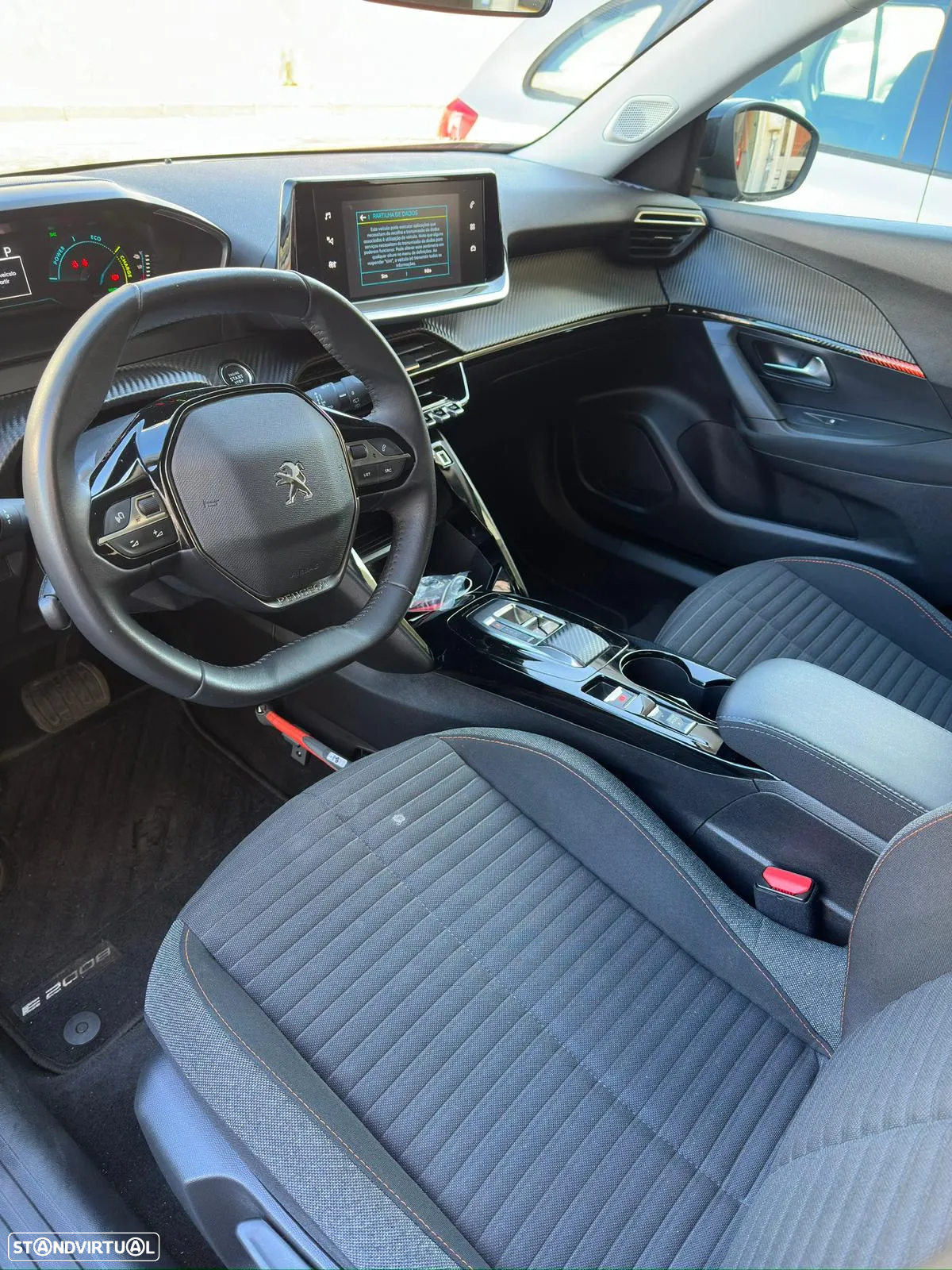 Peugeot e-2008 50 kWh Active - 8