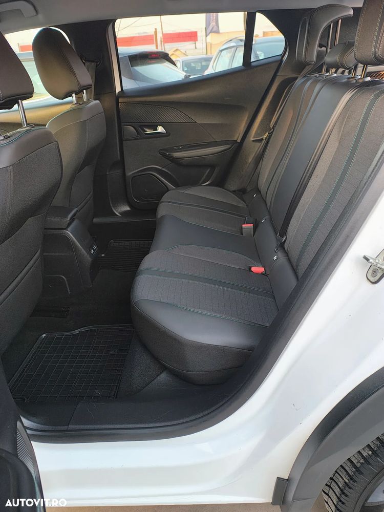 Peugeot 2008 PureTech 100 Stop&Start Allure - 22