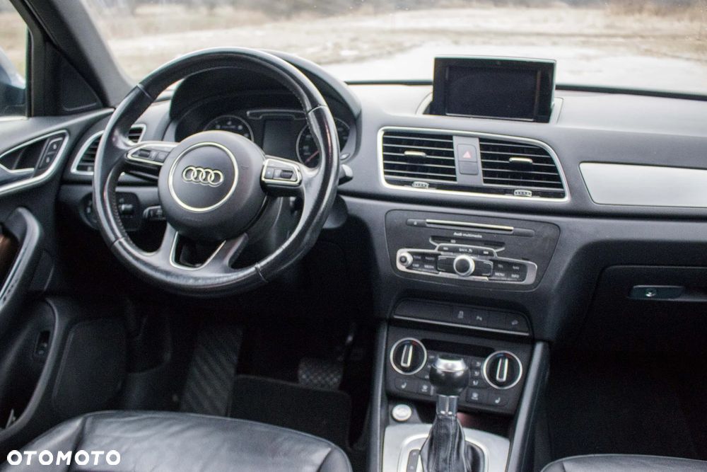 Audi Q3 - 12